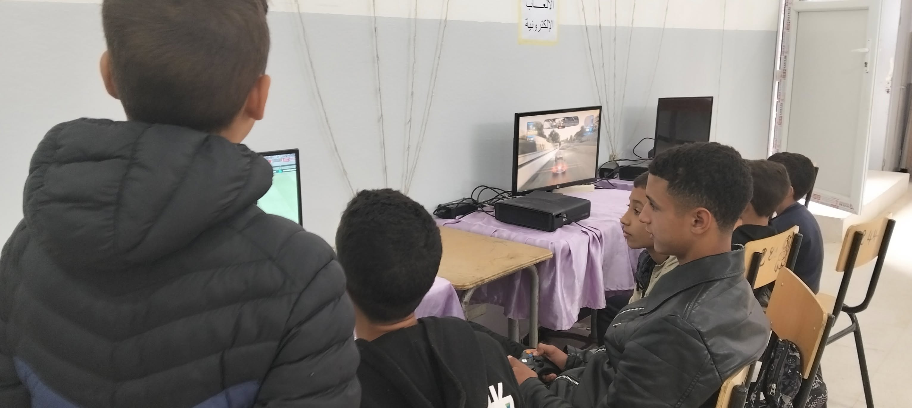 العاب الكترونية