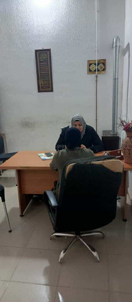 كيفية معاملة الاولياء مع أبنائهم في فترة المراهقة