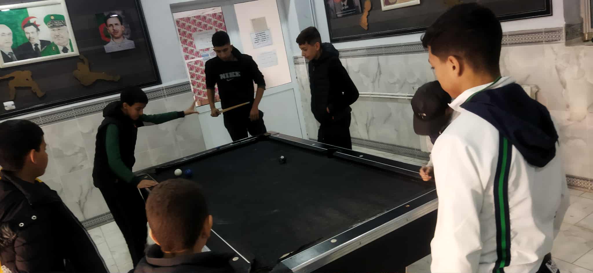 البلياردو و البابي فوت