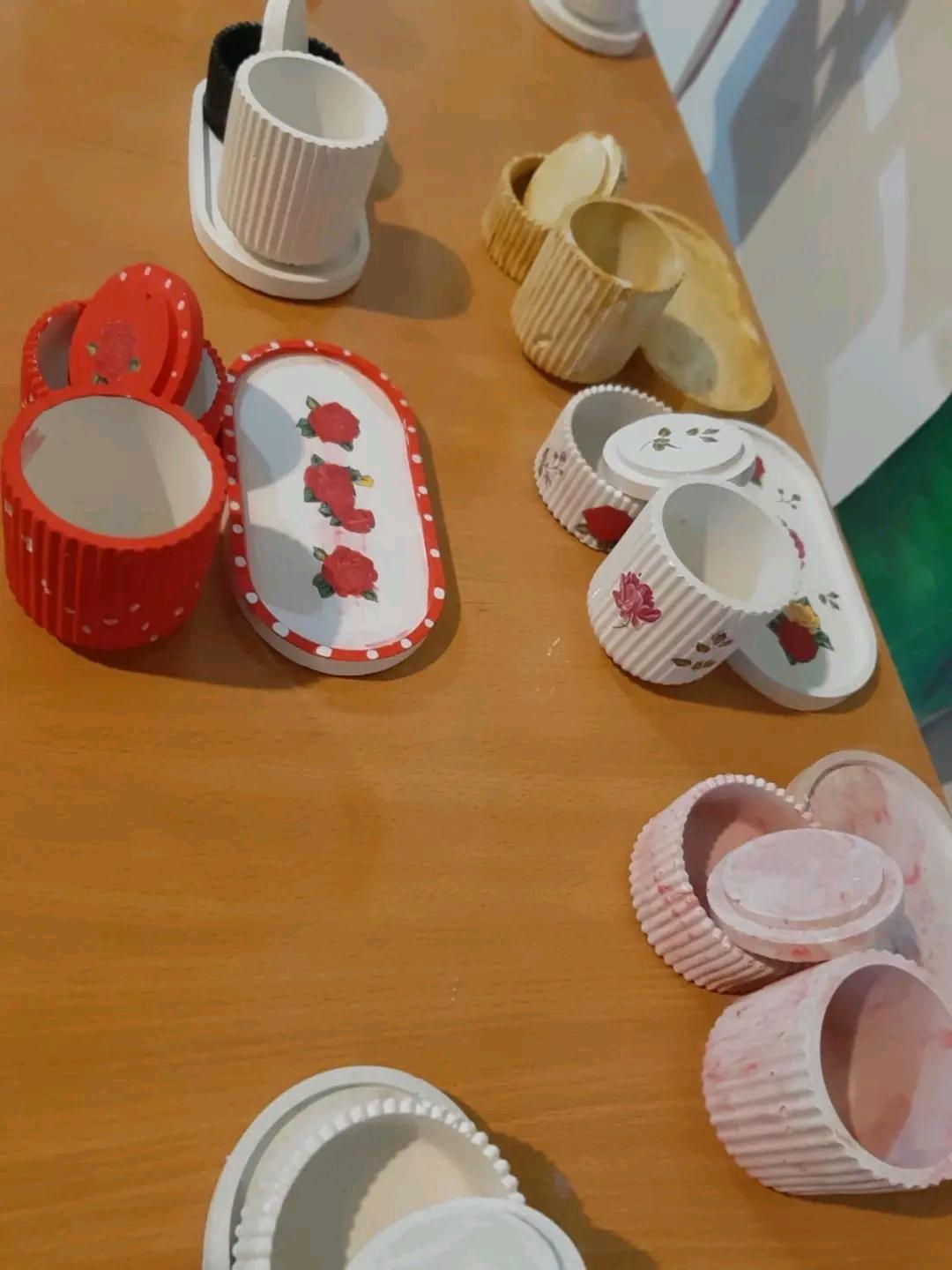 عالمك الفني الجديد تشكيل وعروض